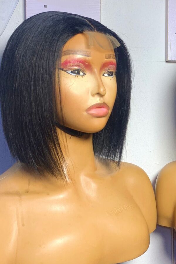 Closure Bob Wig